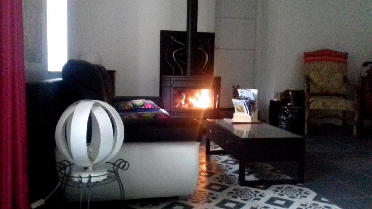 Bed and Breakfast Domaine Pastel Besson Экстерьер фото