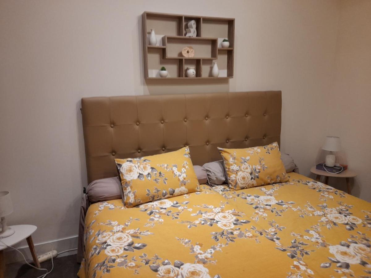 Bed and Breakfast Domaine Pastel Besson Экстерьер фото