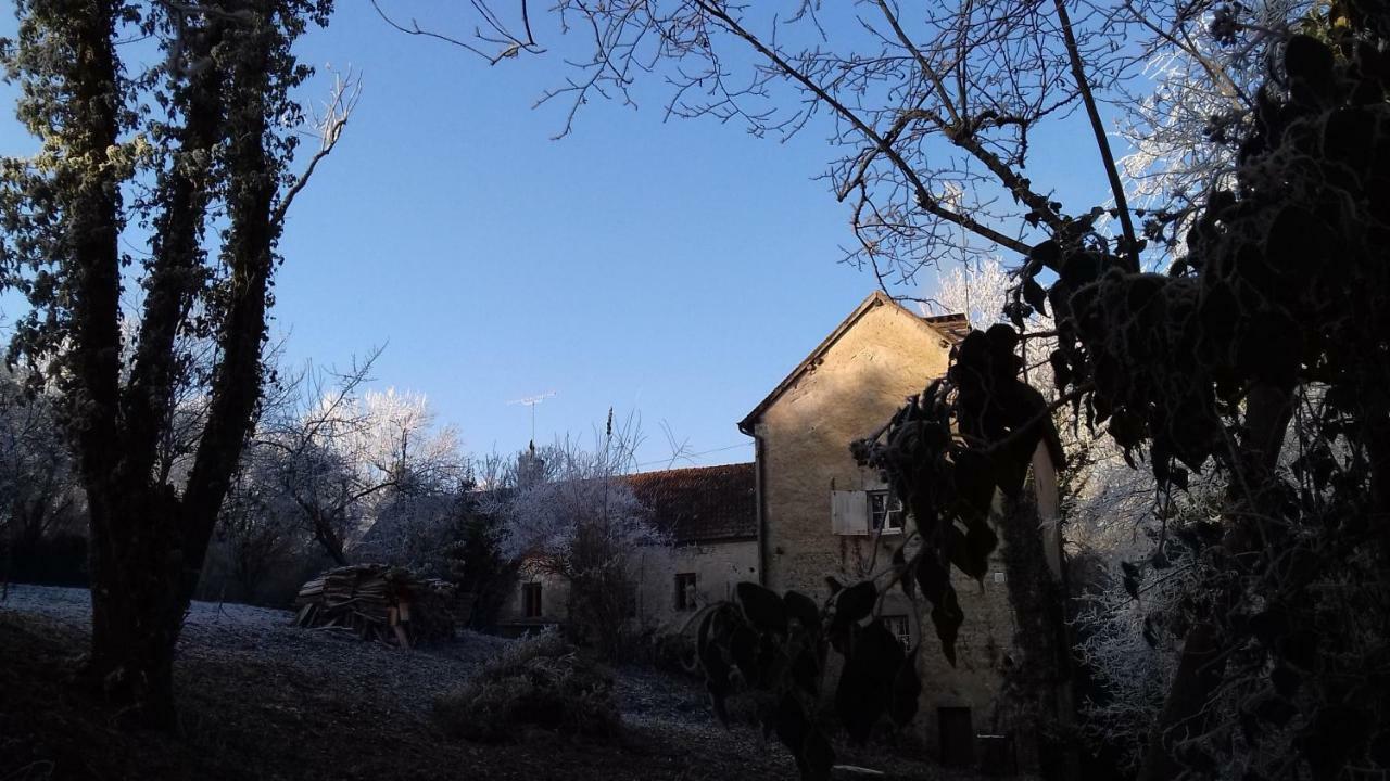 Bed and Breakfast Domaine Pastel Besson Экстерьер фото