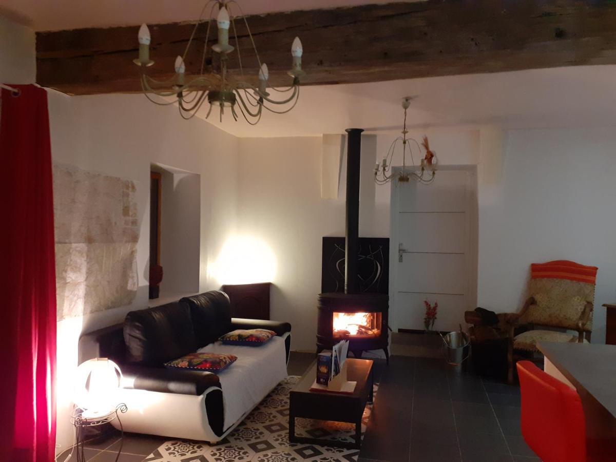 Bed and Breakfast Domaine Pastel Besson Экстерьер фото